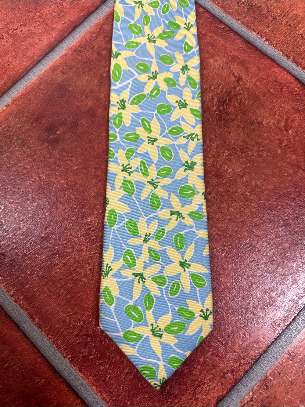 Lilly Pulitzer Hand Made Silk Lily Pad Tie